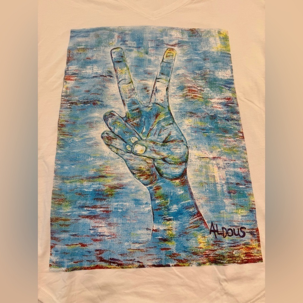 Lululemon short sleeve white t shirt with Aldous Collins art v neck local - Picture 2 of 6